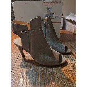 9N Vaneli Brown Open Toe Open Heel Side Zip Stiletto Pump High Heel Dress Shoes